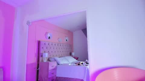 Agatha online show from 01-05-25, 05:41