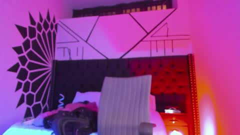 Agatha online show from 02-13-25, 05:05