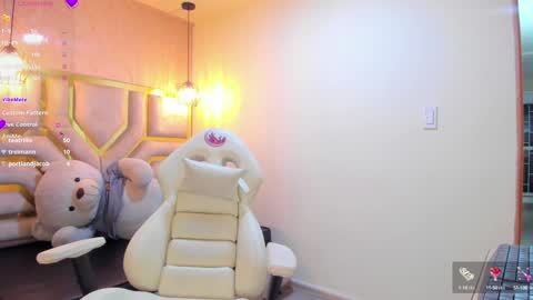  Alaia online show from 12-27-24, 01:22