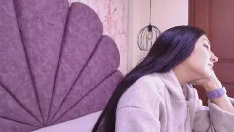  Alaia online show from 12-17-25, 11:38