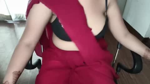 Snapshot of _aleena_ chatting on 10-13-25, 06:57 _aleena_ online show from 10-13-25, 06:57