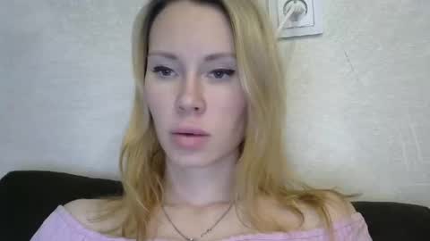 Snapshot of _alex1819 chatting on 02-04-26, 11:05 _alex1819 online show from 02-04-26, 11:05