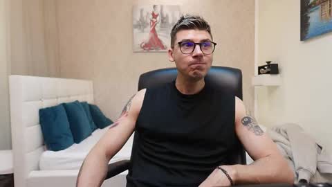 Snapshot of _alex_star chatting on 10-30-25, 03:30 Alex online show from 10-30-25, 03:30