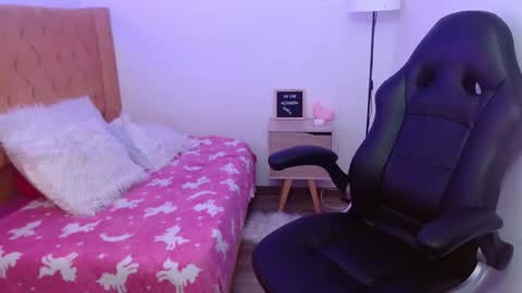 Alexandra online show from 02-07-25, 03:45