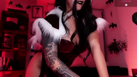 Miss Alice  My internet sucks these days see you soon online show from 12-22-24, 11:52