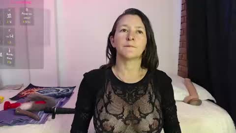 _alice_horny_ online show from 07-27-26, 08:38