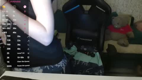 Snapshot of _alicecullen_ chatting on 11-29-25, 02:53 AliceCullen online show from 11-29-25, 02:53