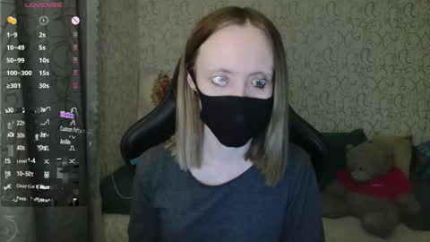 Snapshot of _alicecullen_ chatting on 03-19-26, 05:06 AliceCullen online show from 03-19-26, 05:06