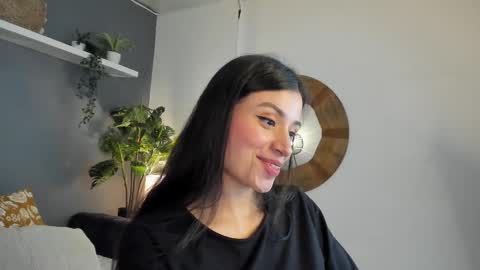 Snapshot of _aliice_1 chatting on 02-14-25, 10:58 Alice online show from 02-14-25, 10:58