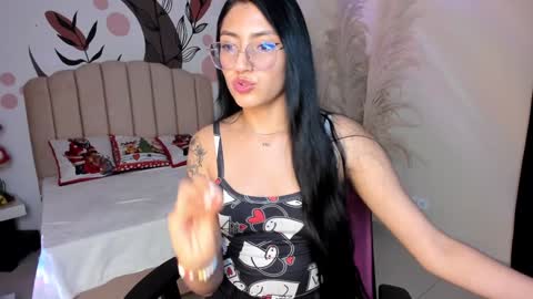 Allondra  online show from 12-19-24, 01:18