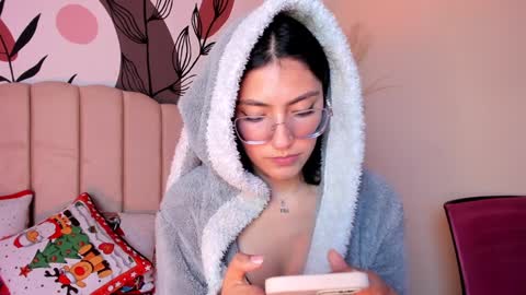 Allondra  online show from 01-07-25, 02:53