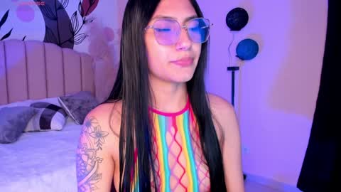 Allondra  online show from 01-31-25, 01:11