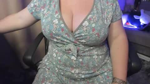 lisa online show from 05-17-26, 08:05