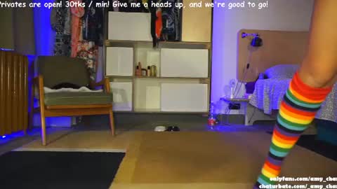 Snapshot of _amy_chan chatting on 07-28-26, 11:39 Amy Meow Meow Fuzzyface online show from 07-28-26, 11:39