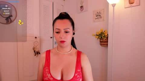 Snapshot of _anaruiz chatting on 02-19-25, 10:53 Ana Ruiz online show from 02-19-25, 10:53
