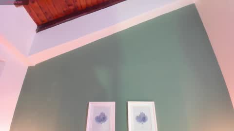 Ana Victoria online show from 11-15-25, 12:23