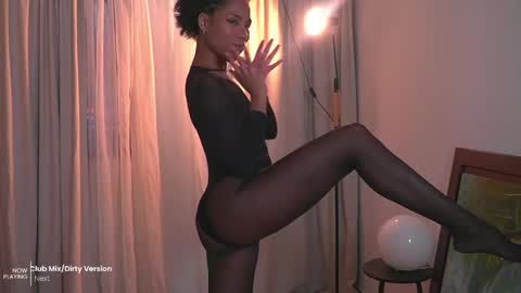 Angie -  online show from 05-22-26, 08:58