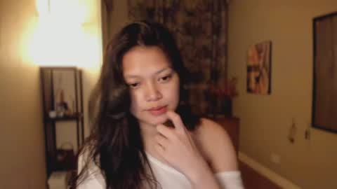Snapshot of _ann1e_ chatting on 06-04-26, 04:57 annie . online show from 06-04-26, 04:57