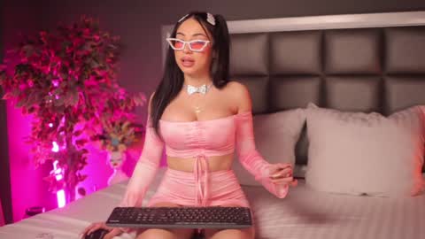 Anna online show from 01-16-25, 08:25