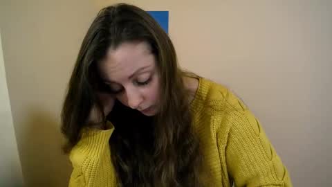 Snapshot of _annabelle_lee chatting on 01-17-25, 10:33 Anna online show from 01-17-25, 10:33