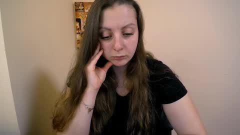 Snapshot of _annabelle_lee chatting on 01-24-25, 10:43 Anna online show from 01-24-25, 10:43