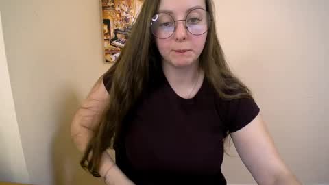 Snapshot of _annabelle_lee chatting on 01-27-25, 10:49 Anna online show from 01-27-25, 10:49