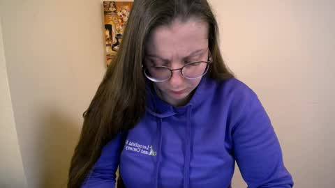 Snapshot of _annabelle_lee chatting on 02-07-25, 11:01 Anna online show from 02-07-25, 11:01