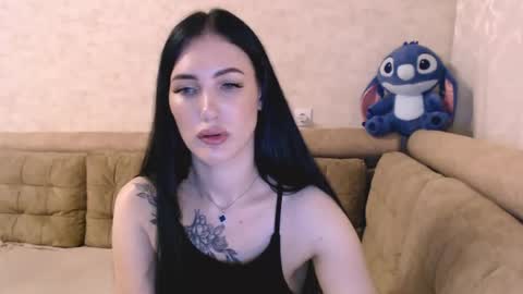 Anna online show from 06-12-26, 09:14