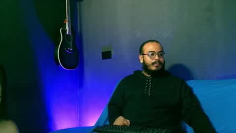 Annie Andrick online show from 10-11-25, 01:42