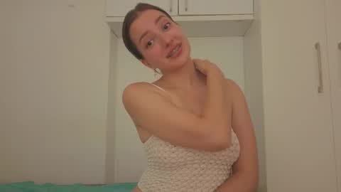 Anna online show from 09-11-25, 07:47