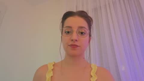 Snapshot of _annieone chatting on 11-09-25, 07:01 Anna online show from 11-09-25, 07:01