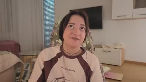 Anna online show from 08-01-26, 12:37