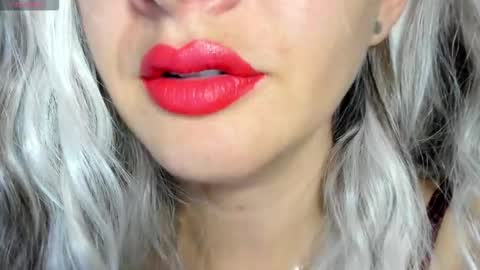 antonia online show from 12-21-25, 10:44