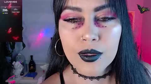 Snapshot of _any_ducan_ chatting on 02-13-26, 02:29 Angie online show from 02-13-26, 02:29