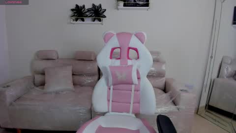    online show from 04-23-26, 12:26