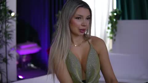 Arielle online show from 07-08-26, 06:40