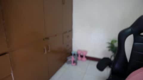 Snapshot of _ashley27 chatting on 07-24-26, 03:15 Angie online show from 07-24-26, 03:15