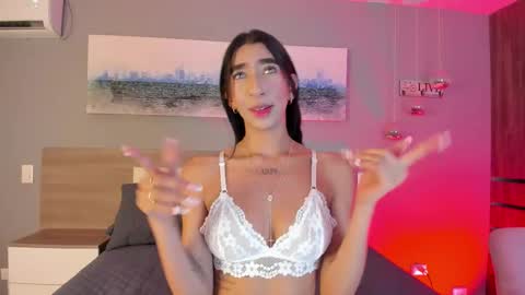 Snapshot of _ashly_77 chatting on 11-02-25, 05:59 Ashly online show from 11-02-25, 05:59