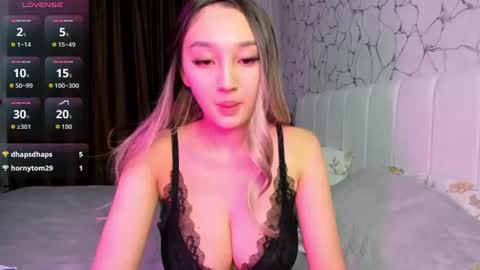 Snapshot of _asian_princess11_ chatting on 06-14-26, 04:36 _asian_princess11_ online show from 06-14-26, 04:36