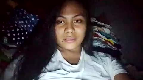 Snapshot of _asianslutyymikha_ chatting on 10-10-25, 05:01 _asianslutyymikha_ online show from 10-10-25, 05:01