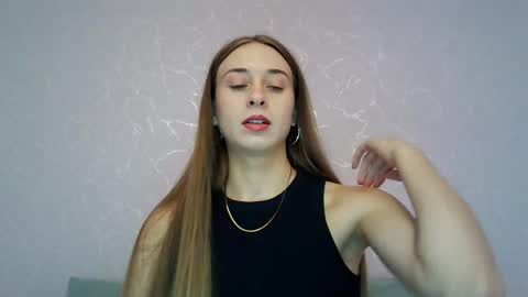 Snapshot of _aurora_sweet chatting on 10-08-25, 07:50 _aurora_sweet online show from 10-08-25, 07:50