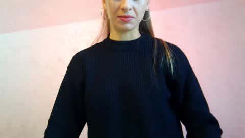 Snapshot of _aurora_sweet chatting on 10-22-25, 09:42 _aurora_sweet online show from 10-22-25, 09:42