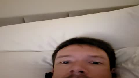 Snapshot of _b_h_c_ chatting on 06-18-26, 09:14 _b_h_c_ online show from 06-18-26, 09:14