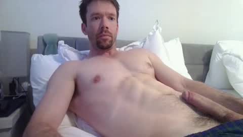 Snapshot of _b_h_c_ chatting on 06-29-26, 01:23 _b_h_c_ online show from 06-29-26, 01:23