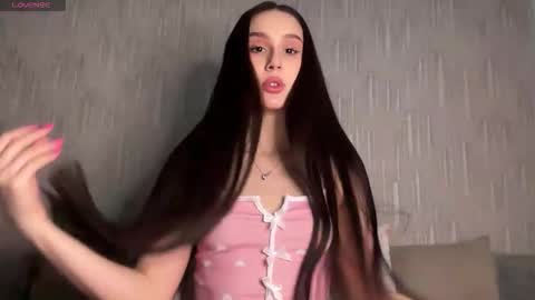 Amy online show from 02-08-26, 11:41