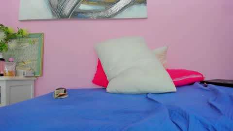 Snapshot of _becky__ chatting on 02-22-25, 07:03 Becky online show from 02-22-25, 07:03