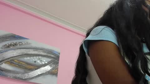 Snapshot of _becky__ chatting on 03-08-25, 05:22 Becky online show from 03-08-25, 05:22