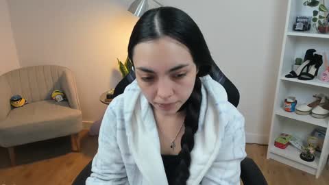 Bella Evans online show from 02-05-25, 04:59