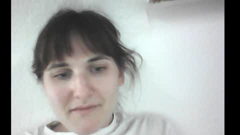 Snapshot of _biscotti_ chatting on 10-14-25, 06:42 _biscotti_ online show from 10-14-25, 06:42