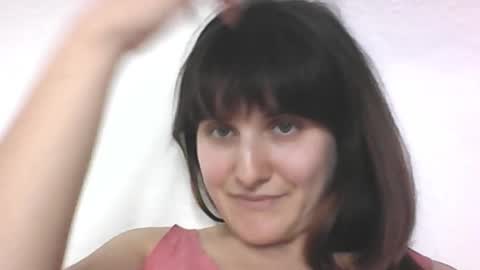 Snapshot of _biscotti_ chatting on 12-17-25, 06:47 _biscotti_ online show from 12-17-25, 06:47